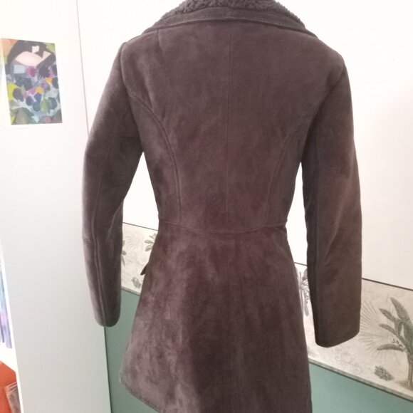 Vintage 1970s Suede Shearling Chocolate Brown Penny Lane Belted Coat - Picture 3 of 6